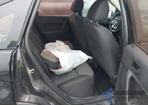 2008 Ford Focus Se/Ses from USA, damaged, VIN 1FAHP35N28W242940